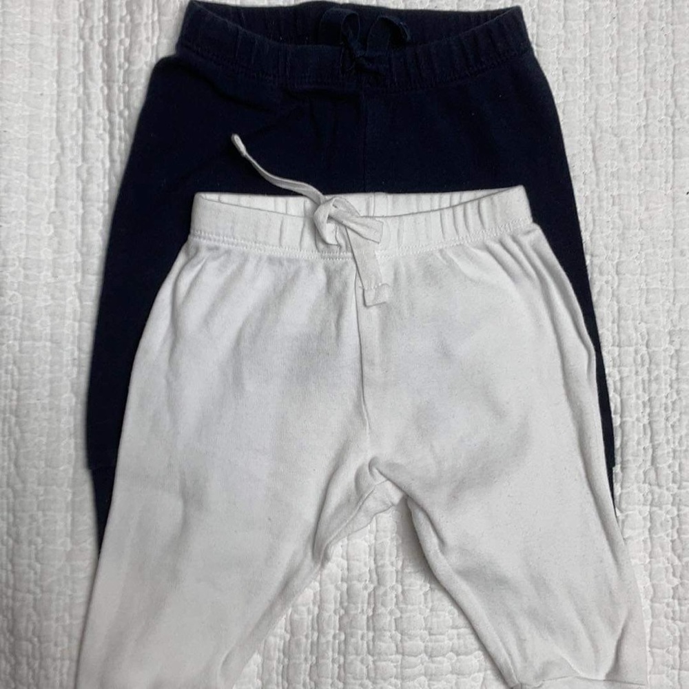 Baby Gap legging duo